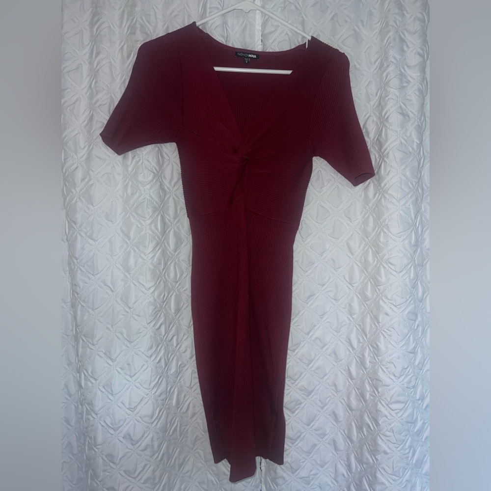 Fashion Nova formal red dress - Size S